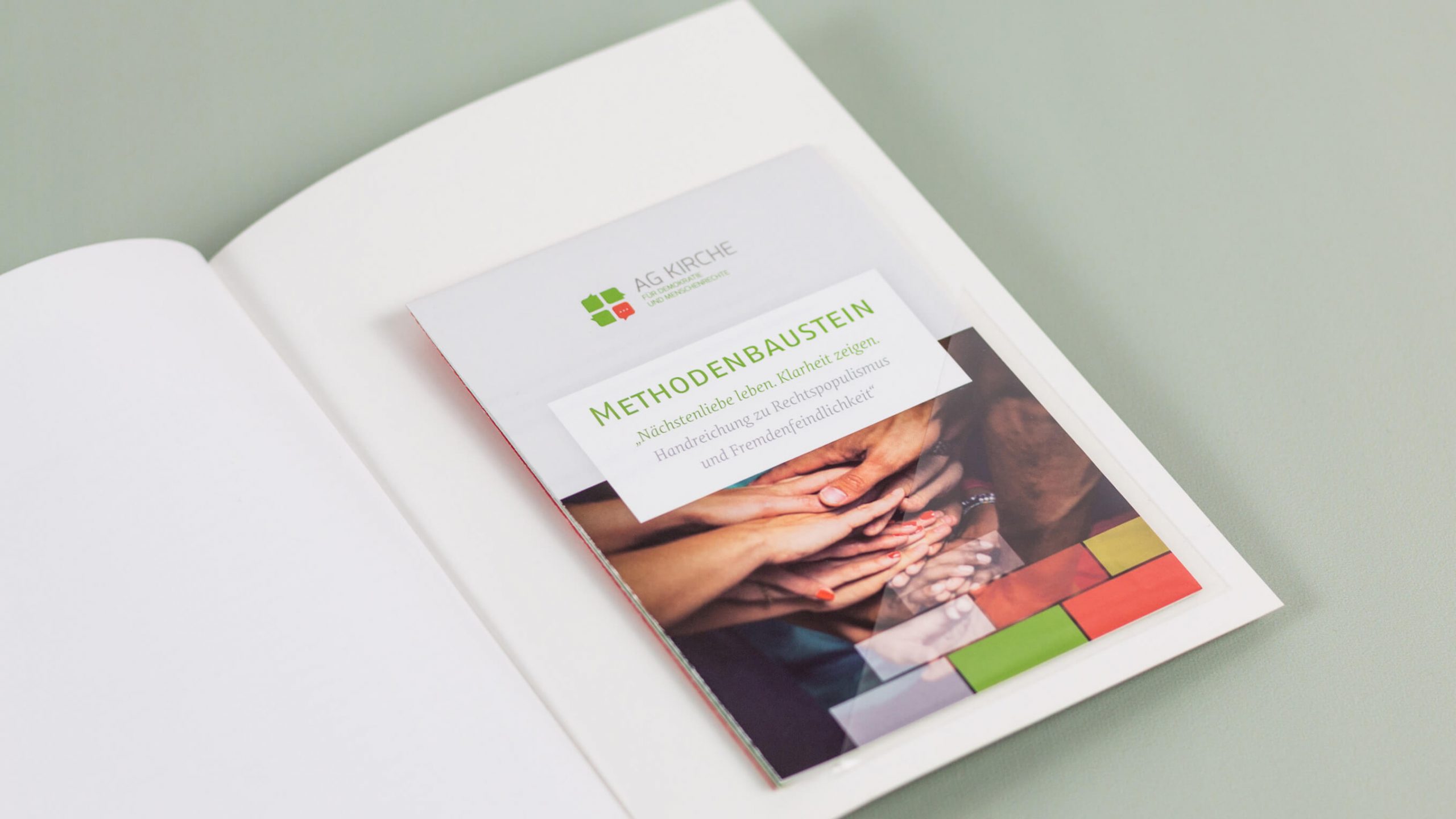 Handreichung zu Rechtspopulismus und Fremdenfeindlichkeit